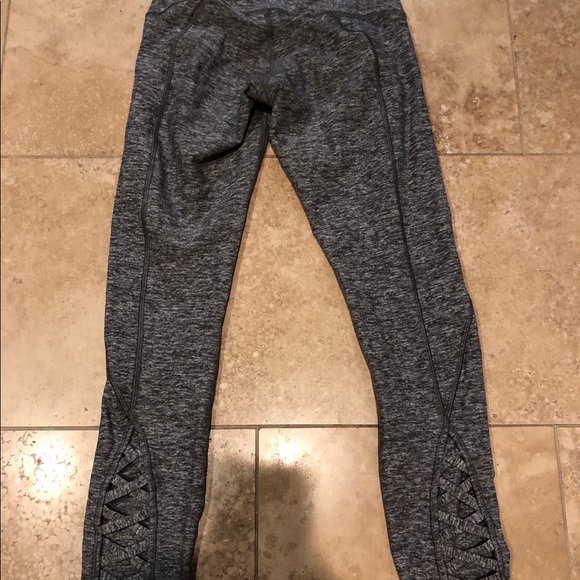 Lululemon Pure Practice Pants 🅿️🅿️ - Picture 3 of 3